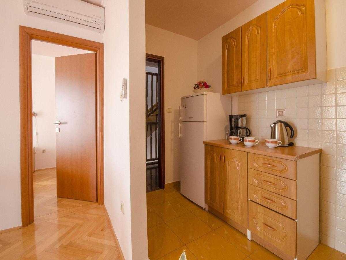 Apartments Patricija โรวีน ภายนอก รูปภาพ